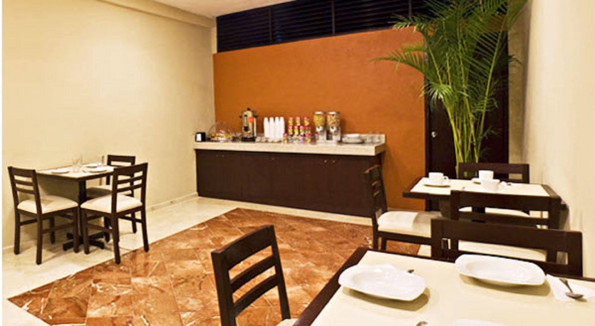 Hotel Bonampak แคนคูน ภายนอก รูปภาพ