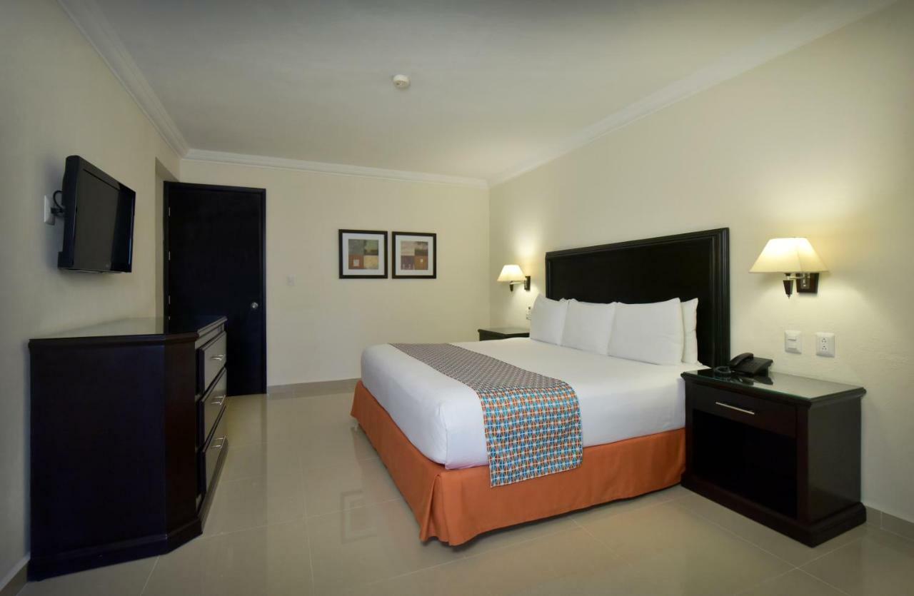 Hotel Bonampak แคนคูน ภายนอก รูปภาพ